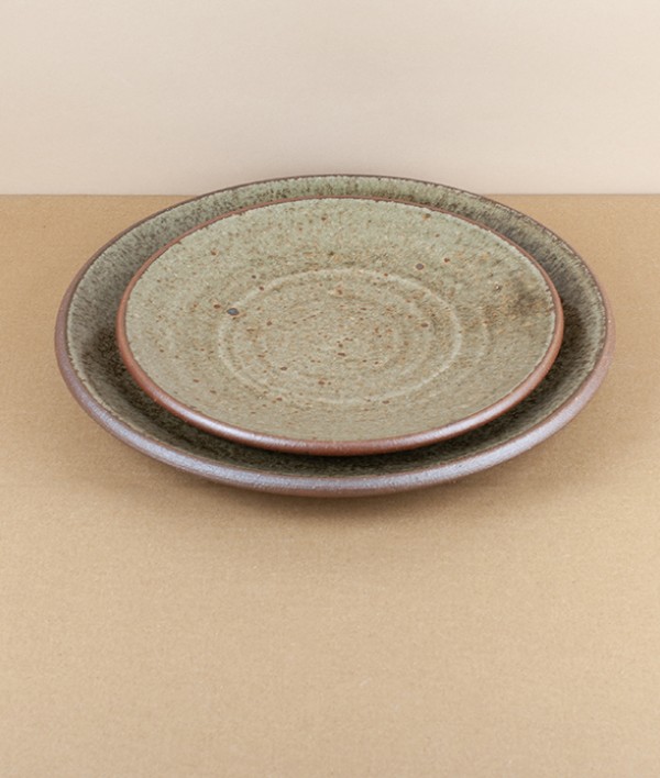 Leach Pottery side plate, green
