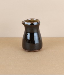 Leach Standard Ware pourer, black