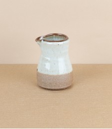 Leach Standard Ware pourer, white