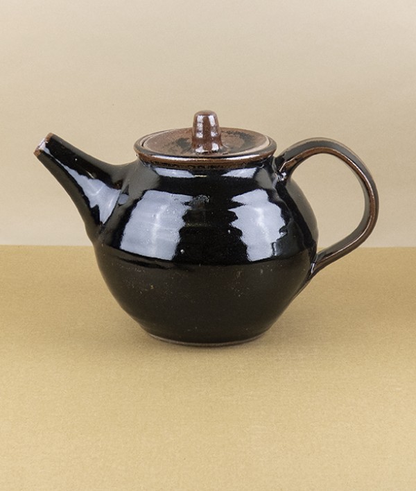 Leach Pottery Standard Ware Teapot, Tenmoku