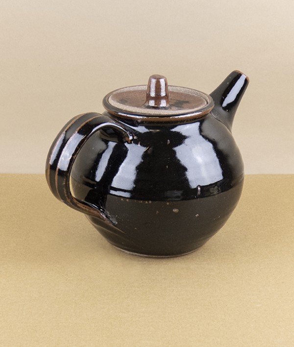 Leach Pottery Standard Ware Teapot, Tenmoku
