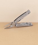 Leatherman Wingman multi-tool