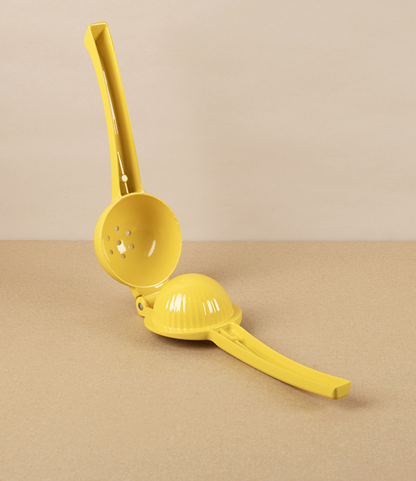 Cast Aluminium Lemon Juicer