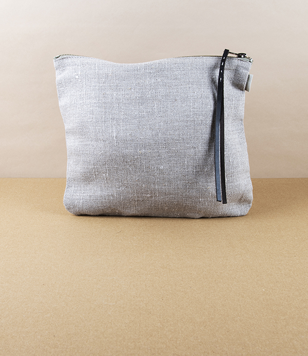 Lithuanian Linen Zippered Pouch, Natural