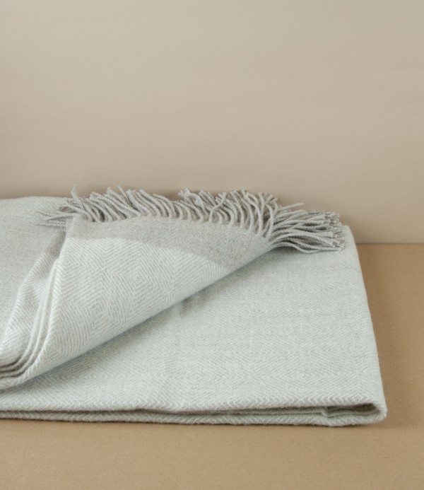 Finnish 'Rauha' Pure Wool Blanket, White & Beige