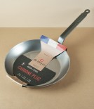 Lyonnaise Heavy Steel Frying Pan, 28cm