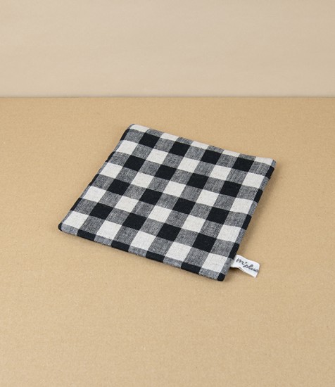 Japanese Linen & Ramie Pot Mat, Black Check