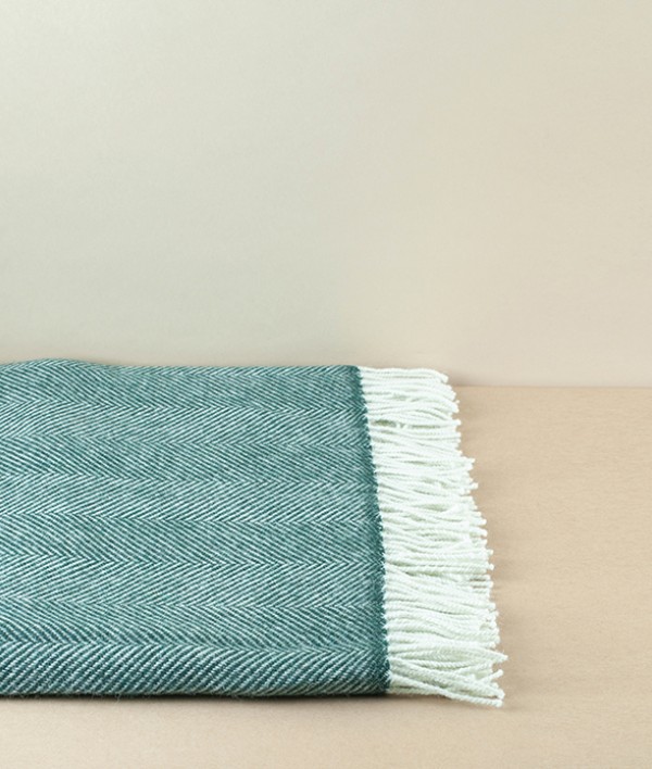 McNutt of Donegal Woollen Knee Rug, Spruce