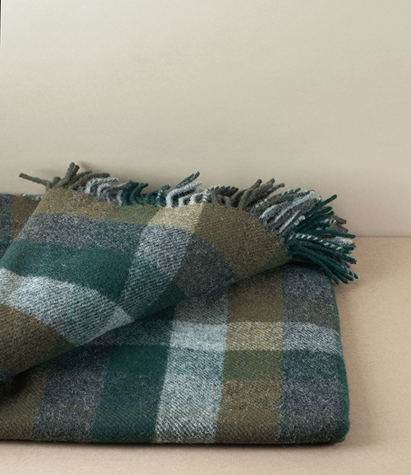 McNutt of Donegal Woollen Throw, Forest Check