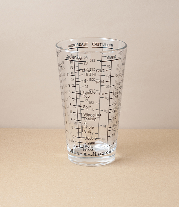 Mix 'n' Measure cooking aid