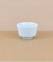 Mizu-mizu Japanese porcelain tea bowl, Blue