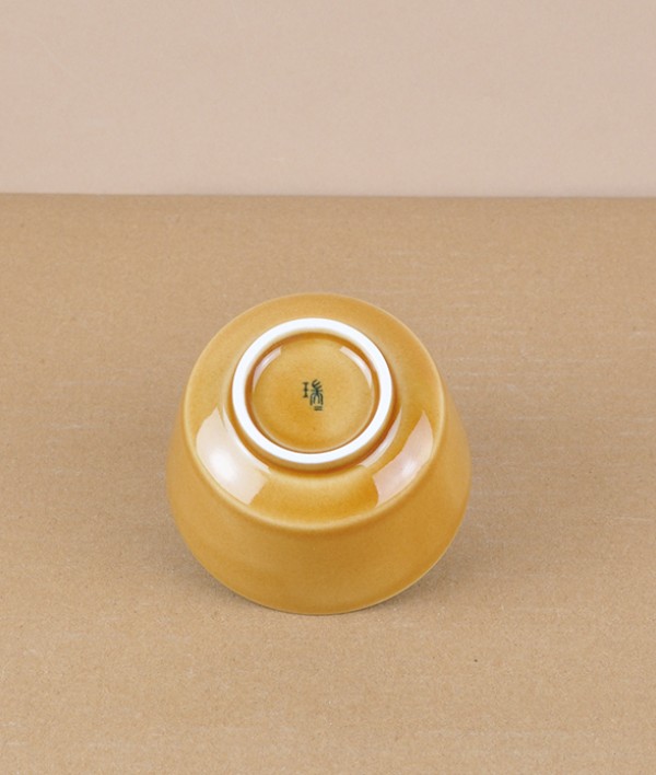 Mizu-mizu Japanese porcelain tea bowl, Ochre