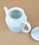 Mizu-mizu Japanese porcelain teapot, Blue