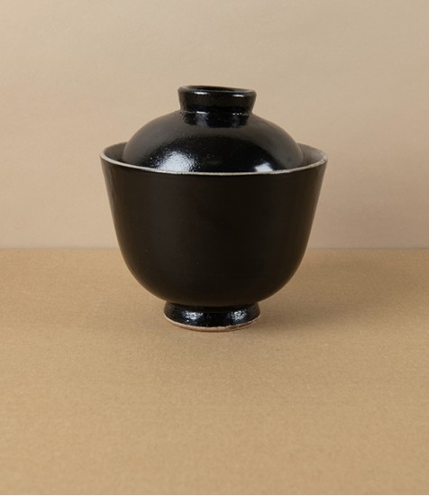 Mubyo Small Earthenware Miso Bowl with Lid, Black