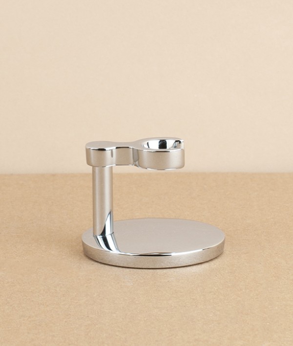 Mühle chrome safety razor stand