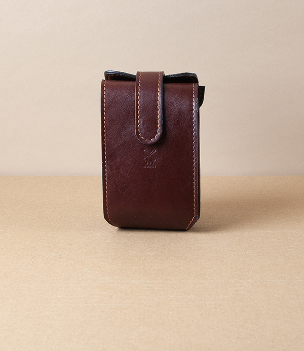 Mühle Travel Razor & Shaving Brush, Leather Case