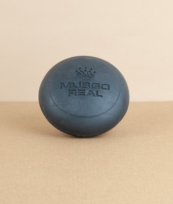 Musgo Real Black Edition solid shampoo