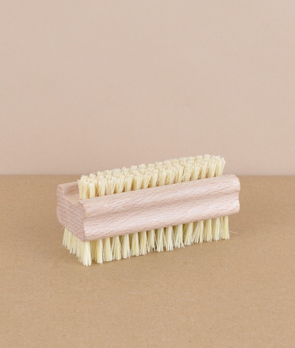 Swedish nail brush, ash & tampico