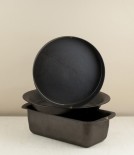 English Pressed Iron Cake Tin, 8.5"