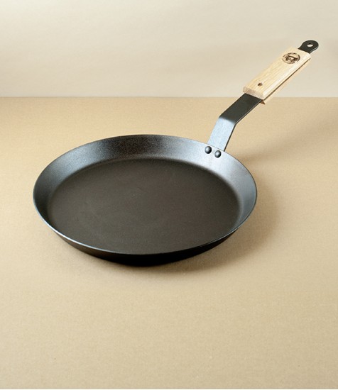 English Spun Crepe Pan, 11"