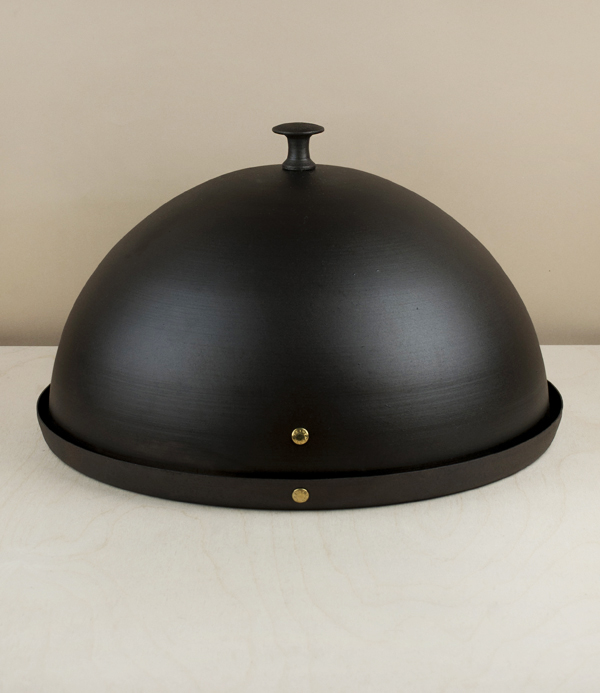English Spun Iron Baking or Serving Tray, 12"