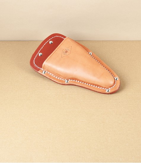 Nishigaki Leather Garden Tool Holster for Shears with Guard