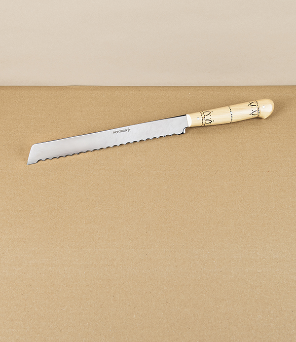 Nontron Bread Knife, Boxwood Handle, Stainless Steel