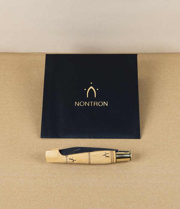 Nontron Penknife Nº22, Boxwood, 8cm