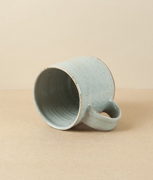 Symy Ong Hand-Thrown Mug, Grey Crackle