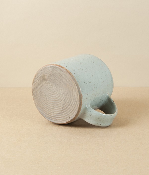 Symy Ong Hand-Thrown Mug, Grey Crackle