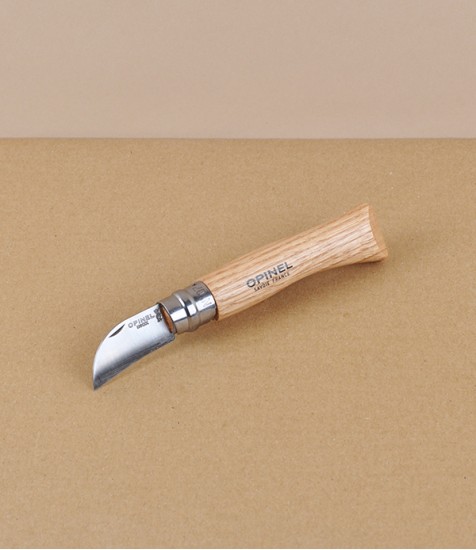 Opinel Chestnut / Garlic Knife
