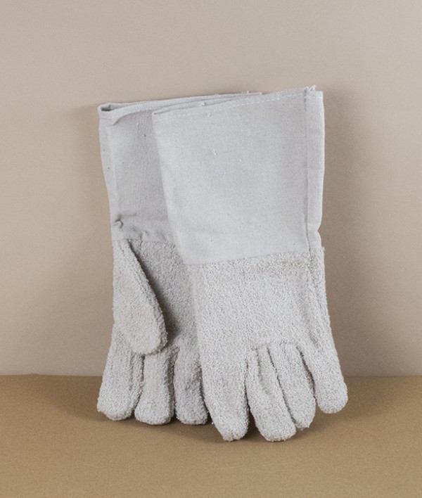 Cotton terry and canvas oven gloves