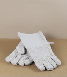 Cotton terry and canvas oven gloves