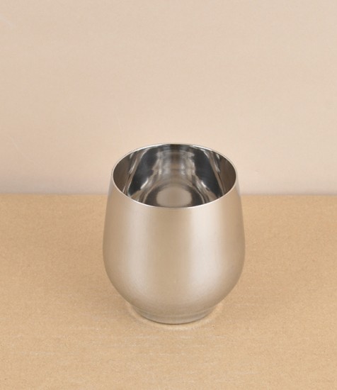 Stainless steel ovoid tumbler