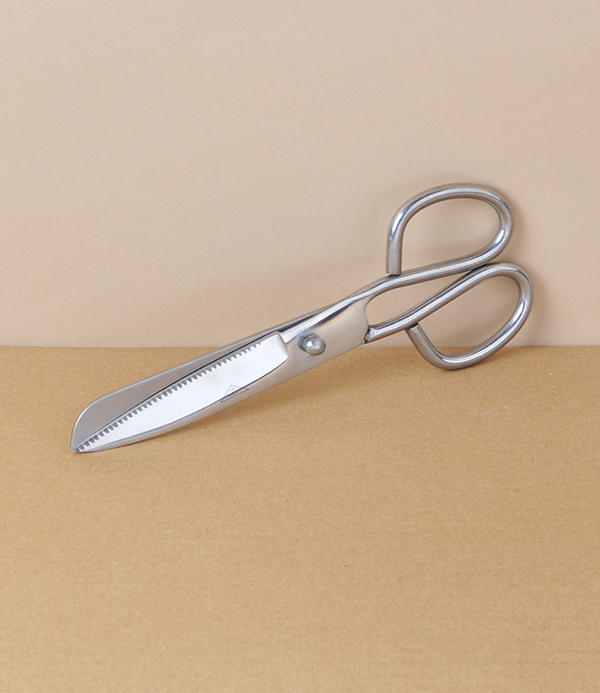 Pallarès ‘basic’ kitchen scissors