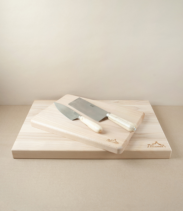 Pallarès Solsona Beech Wood Chopping Board