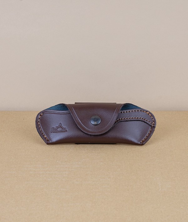 Leather case for Pallarès pocket knives