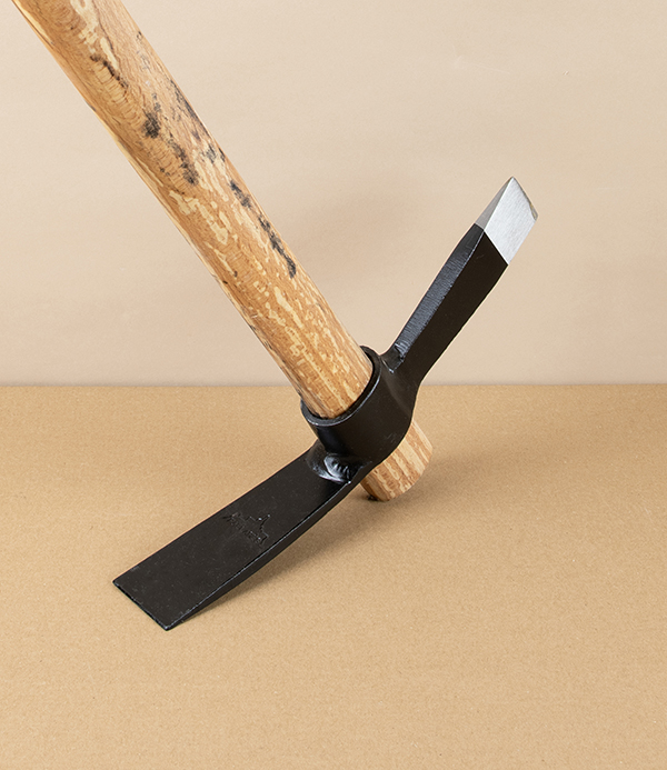 Pallares Solsona Spanish Cutting Mattock