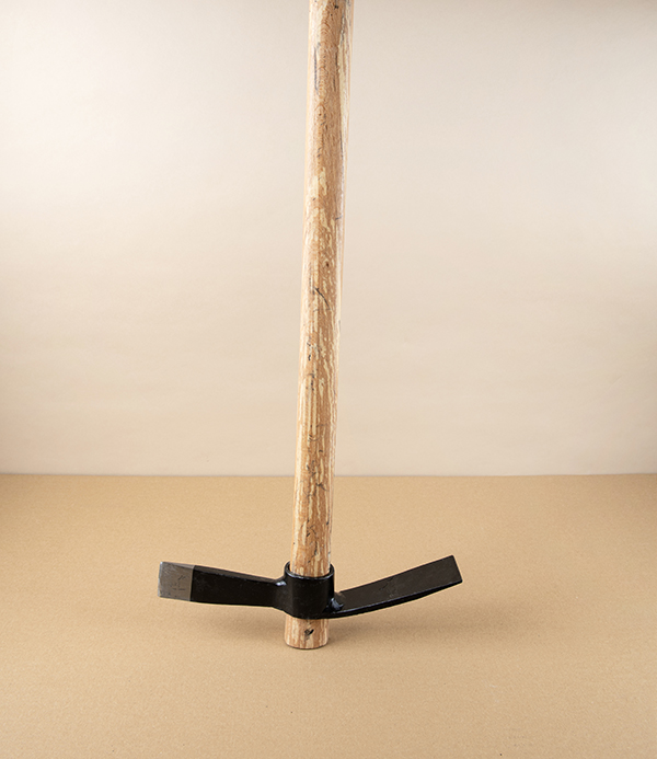 Pallares Solsona Spanish Cutting Mattock