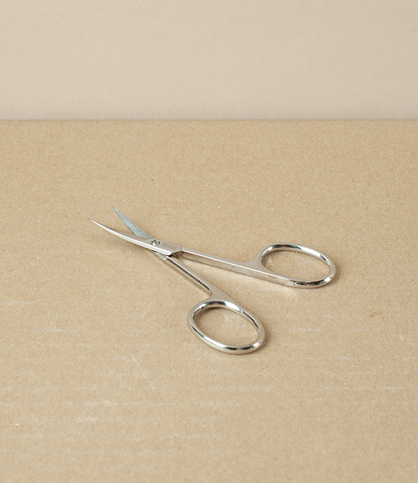 Pallarès Solsona Nail Scissors, 3.5” Curved