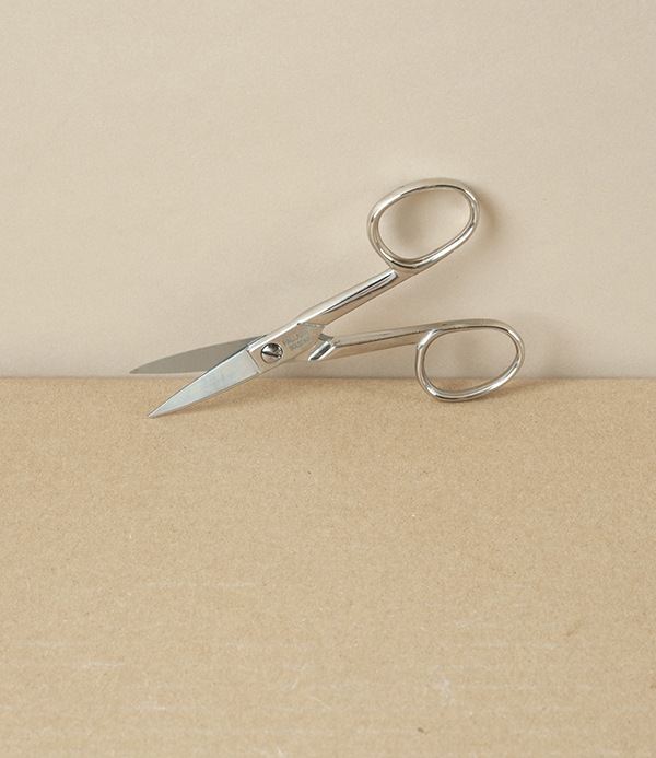 Pallarès Solsona Nail Scissors, 4” Straight