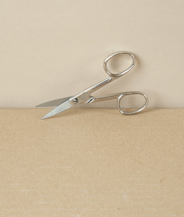 Pallarès Solsona Nail Scissors, 4” Straight