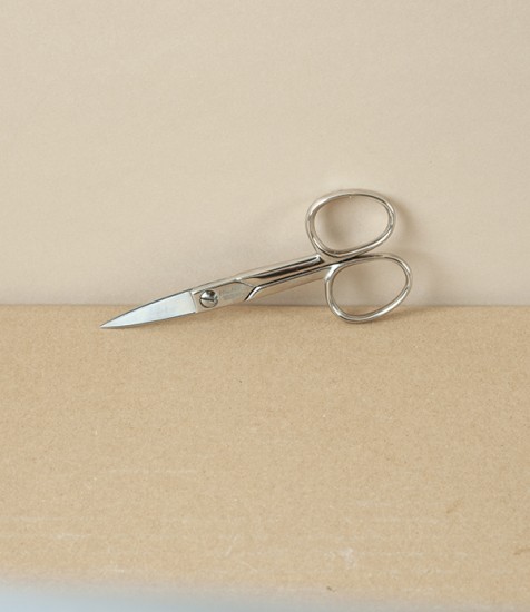 Pallarès Solsona Nail Scissors, 4” Straight