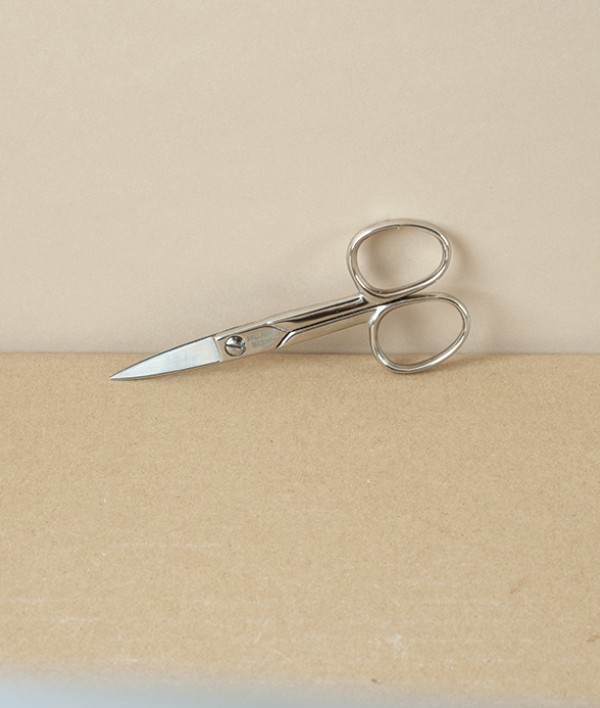 Pallarès Solsona Nail Scissors, 4” Straight