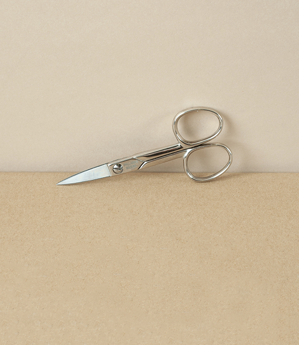 Pallarès Solsona Nail Scissors, 4” Straight