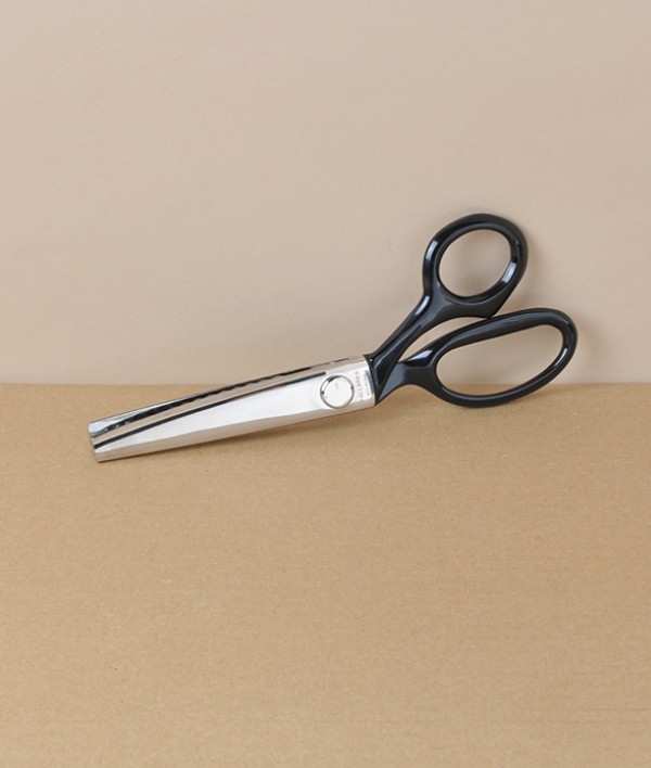 Pallarès nickel plated pinking shears, 7”