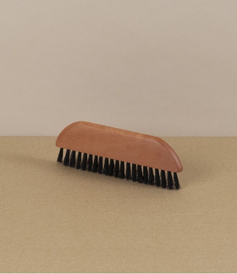 Pocket clothes brush, pear wood & bristle