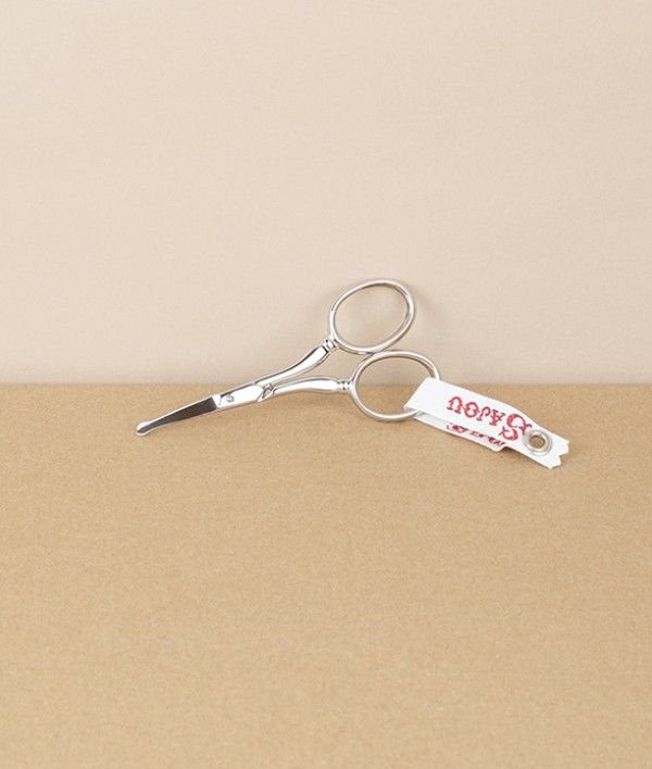 Pongy, French nasal hair trimmers