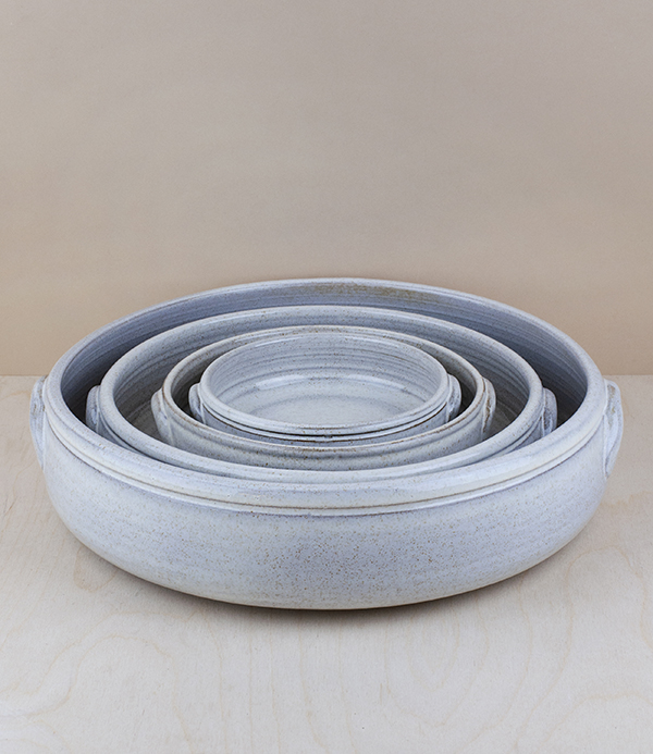 Portuguese terracotta round baker, large, white