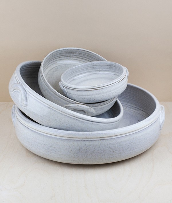 Portuguese terracotta round baker, mini, white